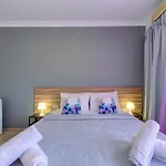 Apartament Exquisite Penthouse With Jacuzzi 2 Bedroom *