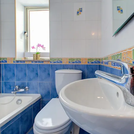 Exquisite Penthouse With Jacuzzi 2 Bedroom * 슬리에마